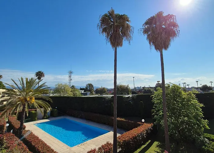 Superbe T2 - 200M De La Mer - Piscine - Parking